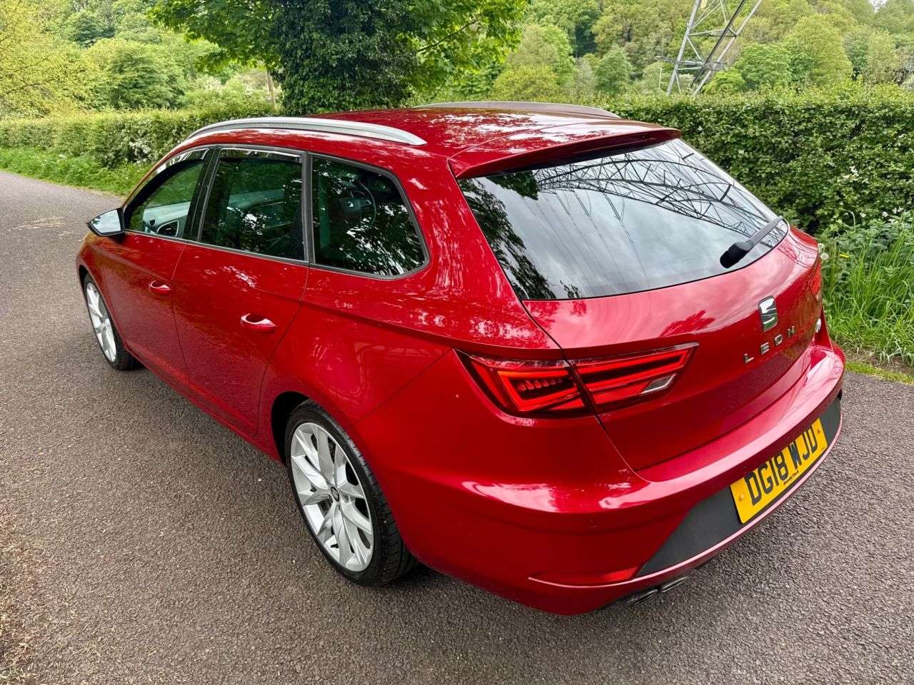 A 2018 SEAT LEON 1.4 EcoTSI FR Technology ST 5dr Petrol DSG Euro 6 (s/s) (150 ps) + SERVICE A 2018 SEAT LEON 1.4 EcoTSI FR Technology ST 5dr Petrol DSG Euro 6 (s/s) (150 ps) + SERVICE