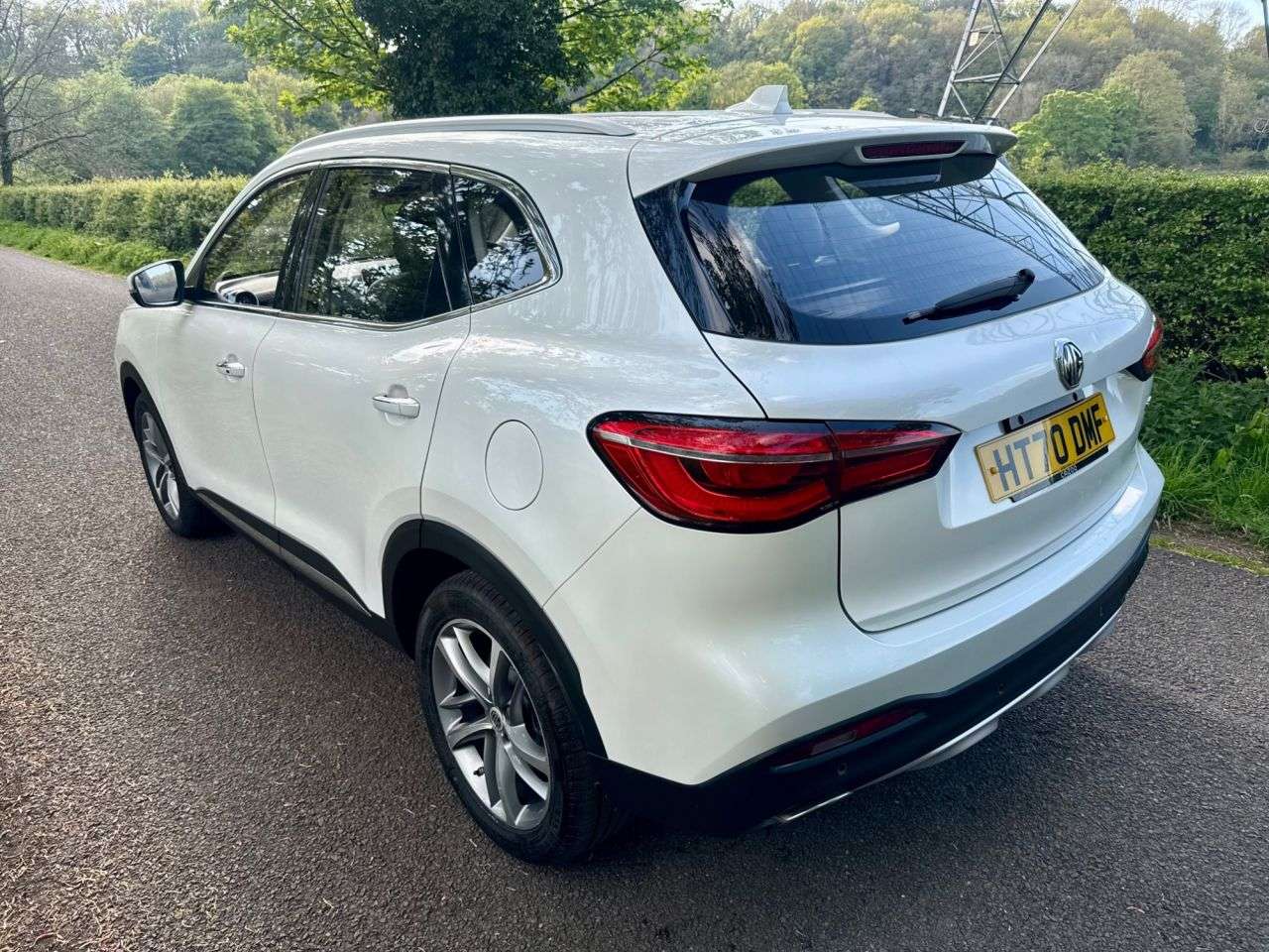 A 2021 MG MG HS 1.5 T-GDI Excite SUV 5dr Petrol DCT Euro 6 (s/s) (162 ps) A 2021 MG MG HS 1.5 T-GDI Excite SUV 5dr Petrol DCT Euro 6 (s/s) (162 ps)