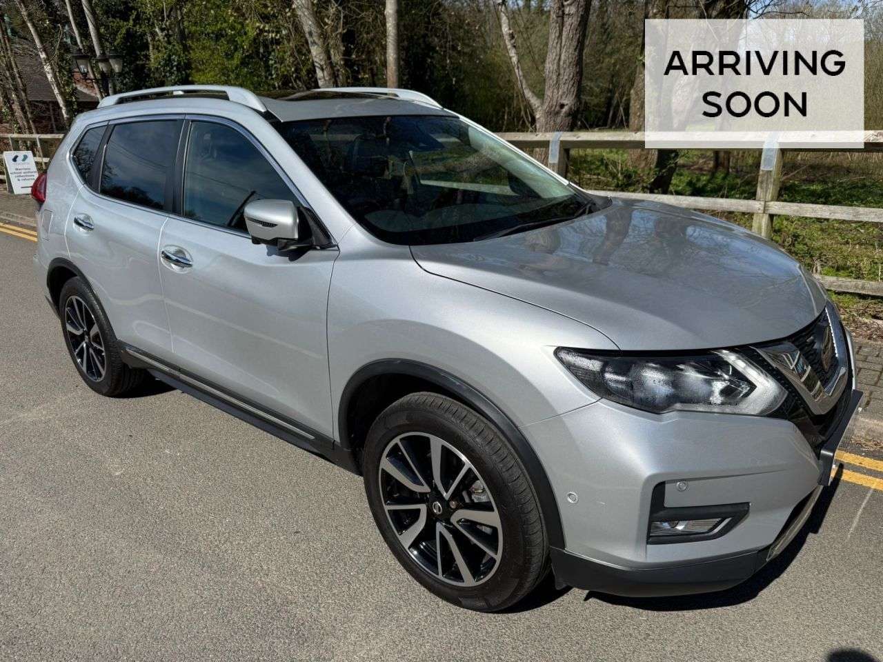 A 2019 NISSAN X-TRAIL 1.3 DIG-T Tekna SUV 5dr Petrol DCT Auto Euro 6 (s/s) (160 ps) A 2019 NISSAN X-TRAIL 1.3 DIG-T Tekna SUV 5dr Petrol DCT Auto Euro 6 (s/s) (160 ps)