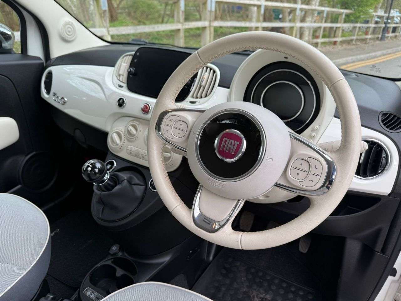 2019 FIAT 500C 2019 FIAT 500C