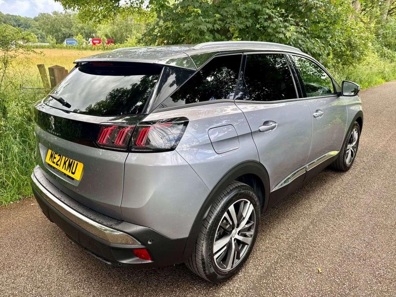 2021 PEUGEOT 3008 2021 PEUGEOT 3008