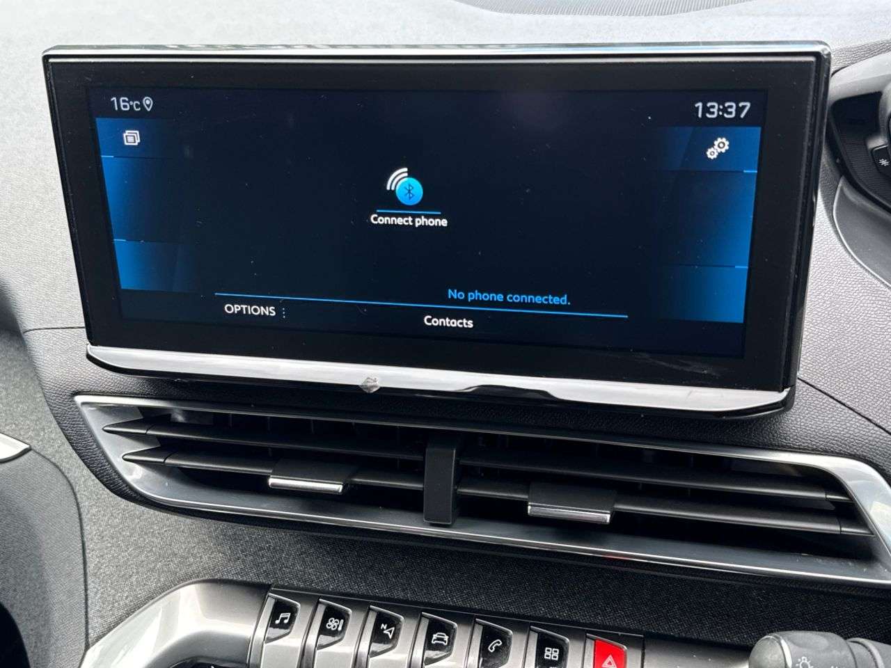 2021 PEUGEOT 3008 2021 PEUGEOT 3008