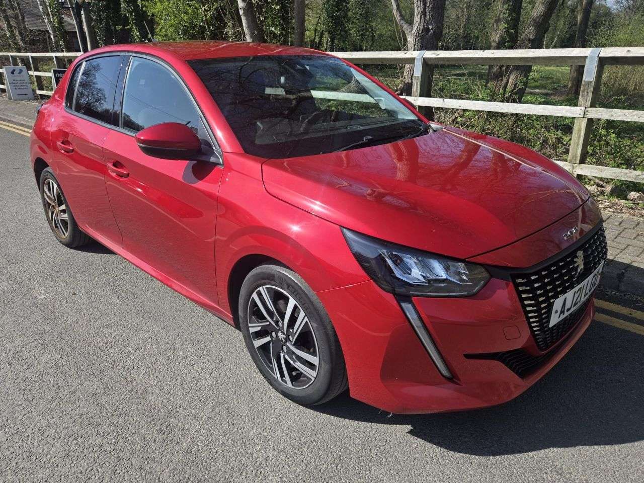 A 2021 PEUGEOT 208 1.2 PureTech Allure Hatchback 5dr Petrol Manual Euro 6 (s/s) (100 ps) A 2021 PEUGEOT 208 1.2 PureTech Allure Hatchback 5dr Petrol Manual Euro 6 (s/s) (100 ps)