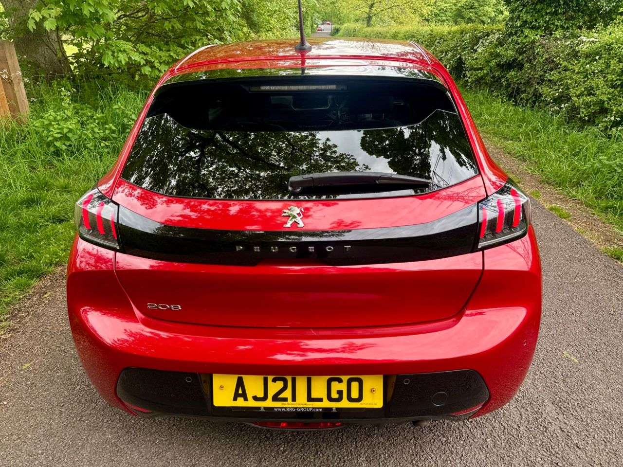 2021 PEUGEOT 208 2021 PEUGEOT 208