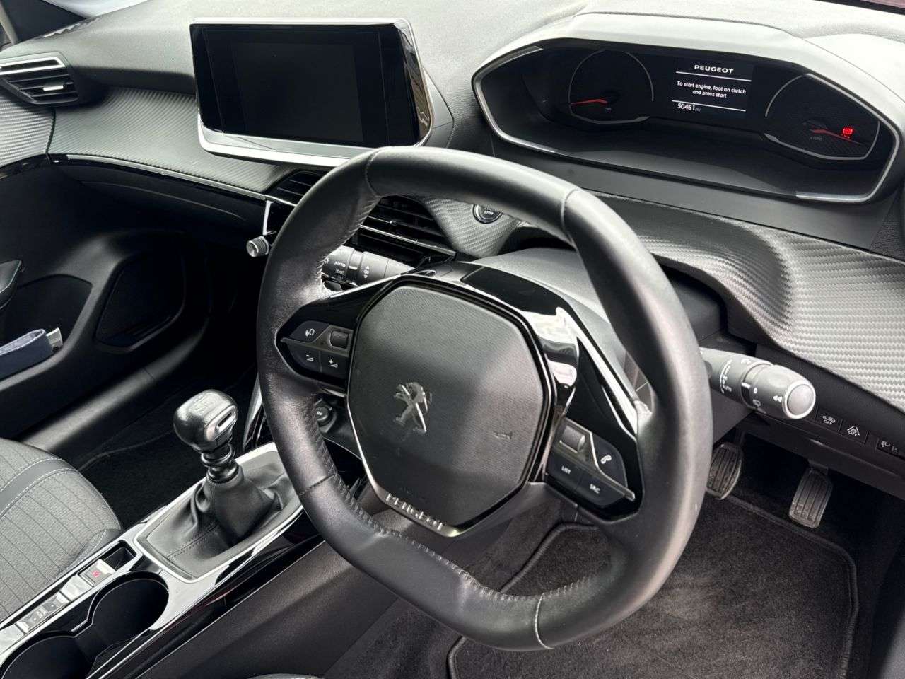 2021 PEUGEOT 208 2021 PEUGEOT 208