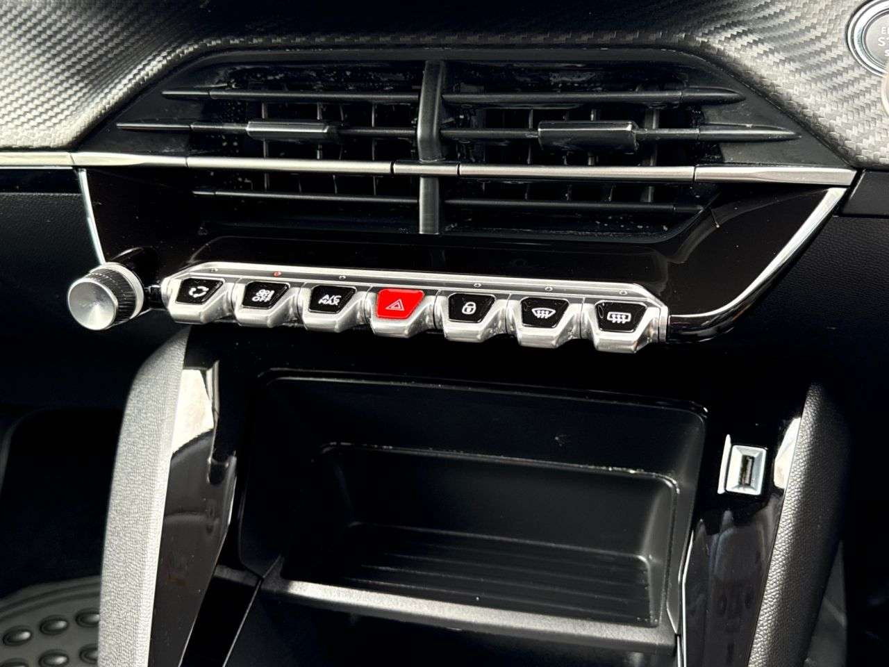 2023 PEUGEOT 208 2023 PEUGEOT 208