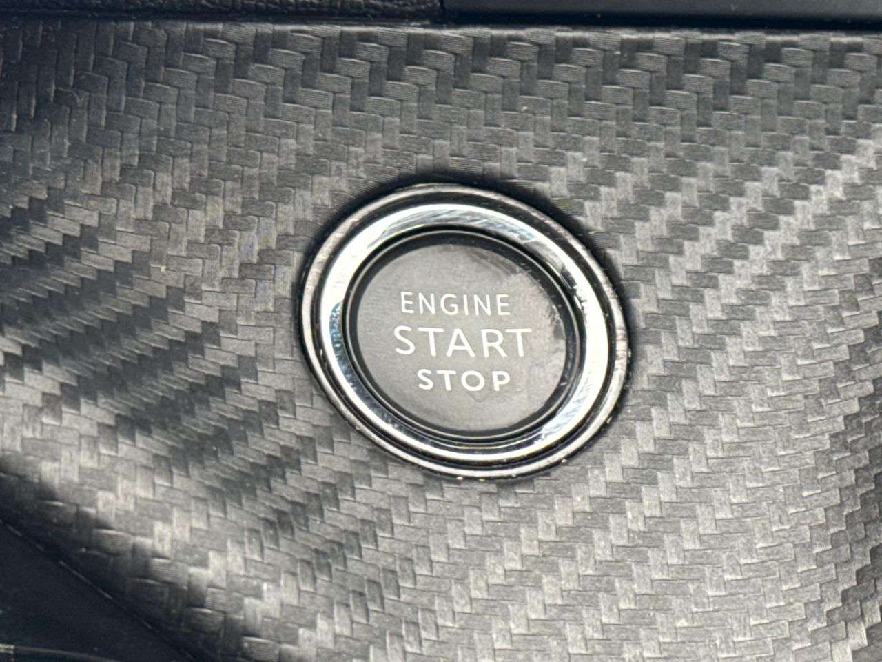 2023 PEUGEOT 208 2023 PEUGEOT 208