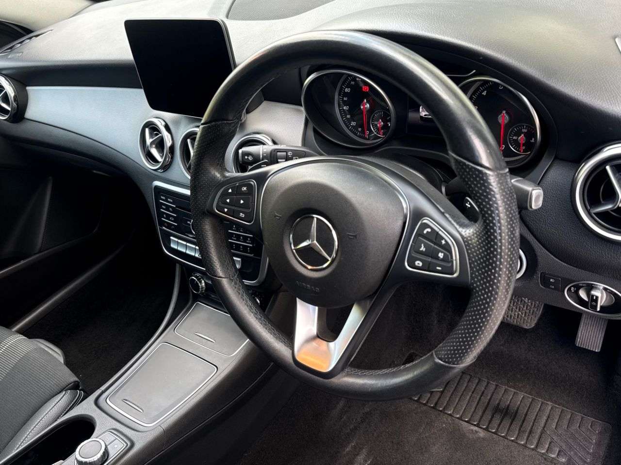 2019 MERCEDES-BENZ GLA 2019 MERCEDES-BENZ GLA