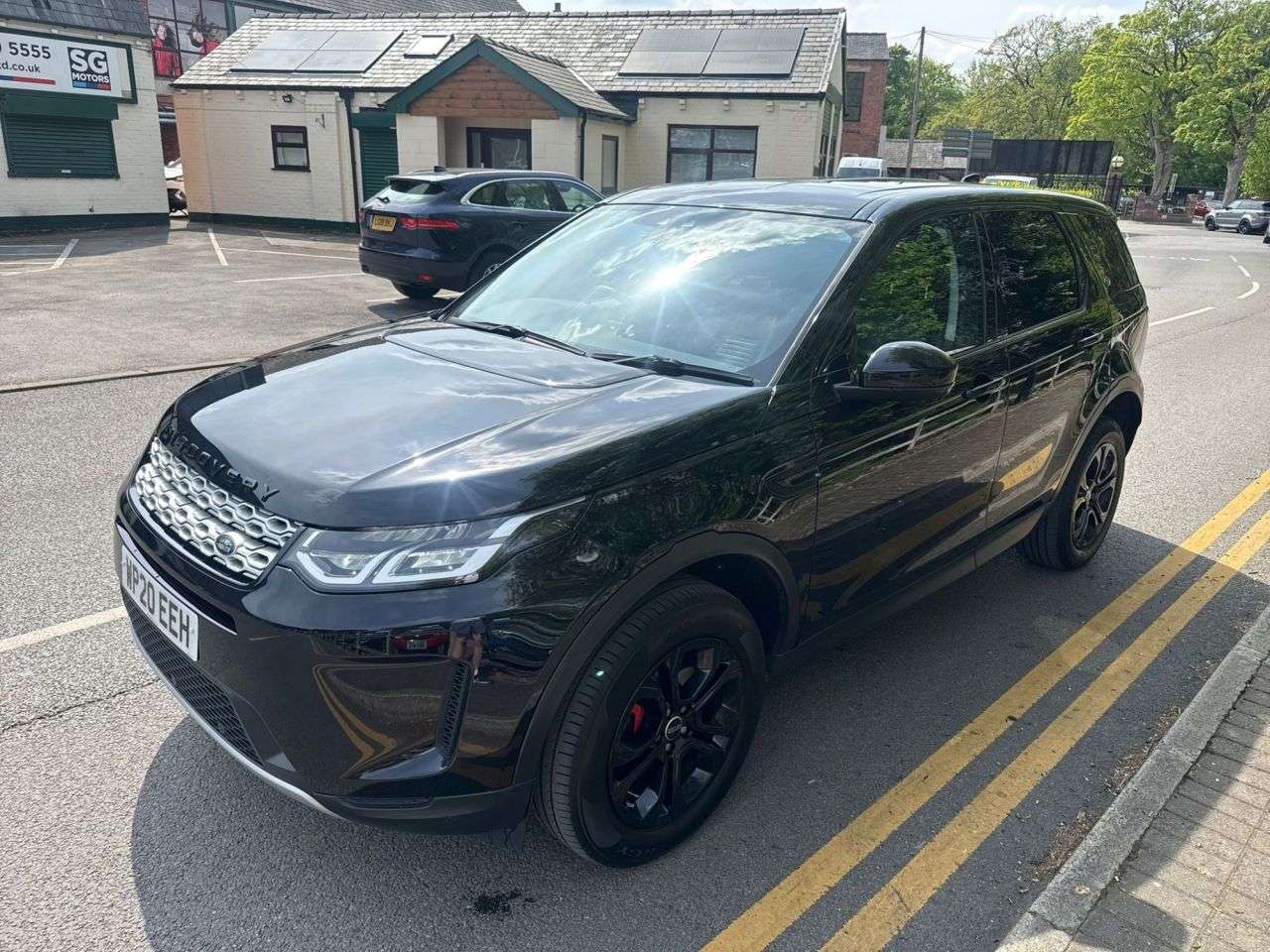 A 2020 LAND ROVER DISCOVERY SPORT 2.0 D150 MHEV S SUV 5dr Diesel Automatic 4WD Euro 6 (s/s) (150 ps) A 2020 LAND ROVER DISCOVERY SPORT 2.0 D150 MHEV S SUV 5dr Diesel Automatic 4WD Euro 6 (s/s) (150 ps)