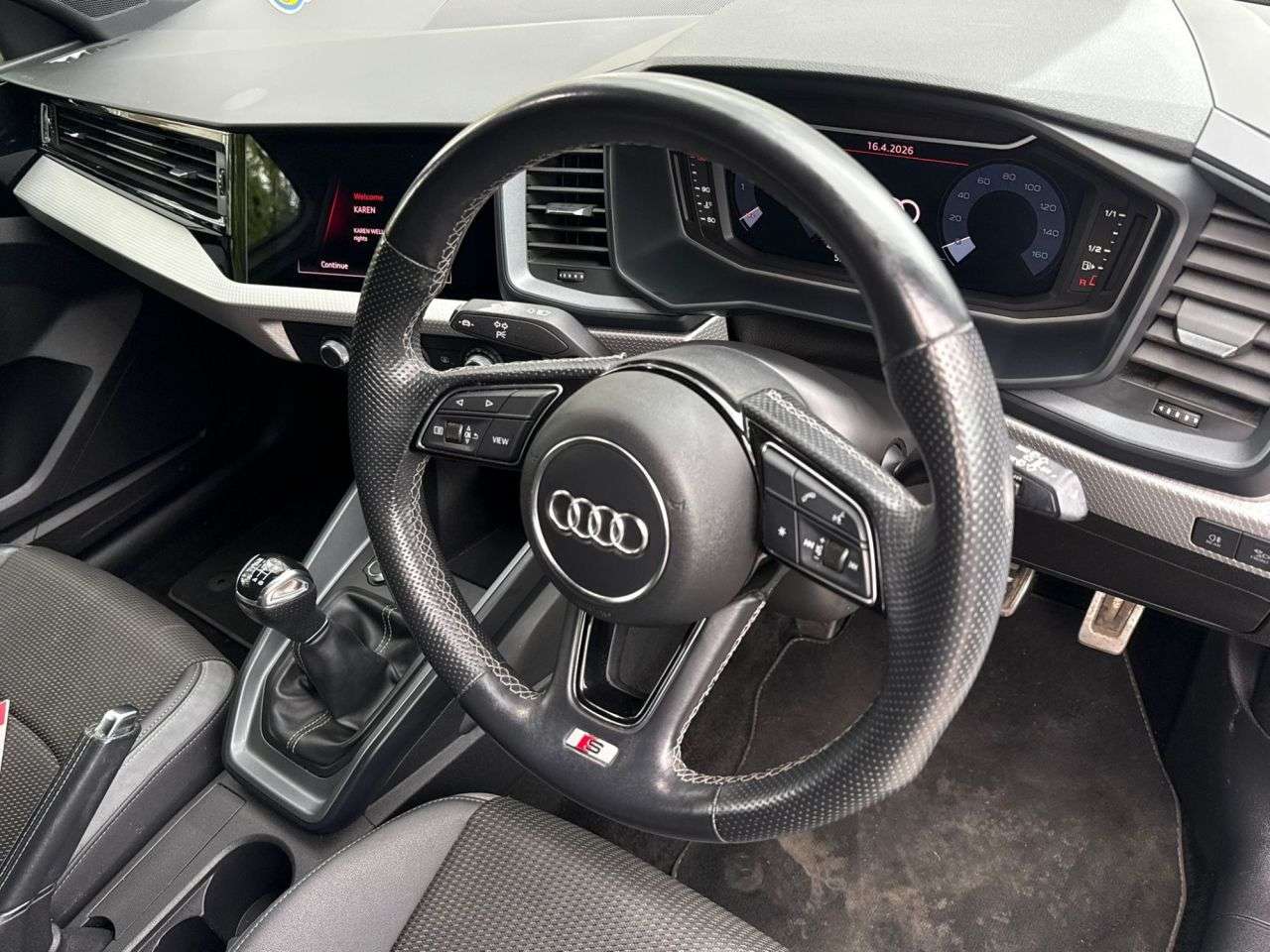 2021 AUDI A1 2021 AUDI A1