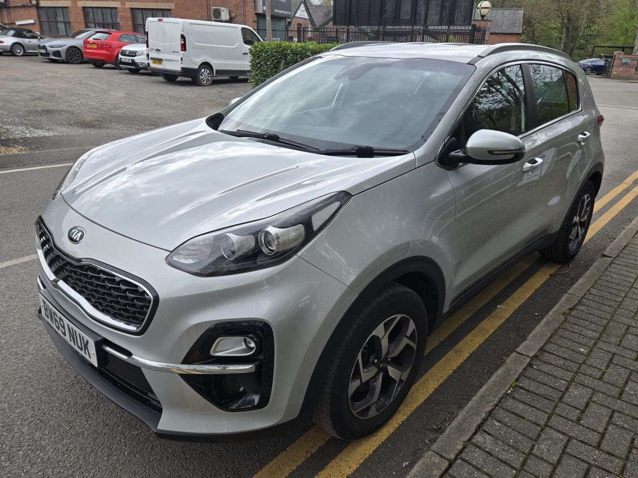 A 2020 KIA SPORTAGE 1.6 T-GDi 2 SUV 5dr Petrol Manual AWD Euro 6 (s/s) (174 bhp) A 2020 KIA SPORTAGE 1.6 T-GDi 2 SUV 5dr Petrol Manual AWD Euro 6 (s/s) (174 bhp)