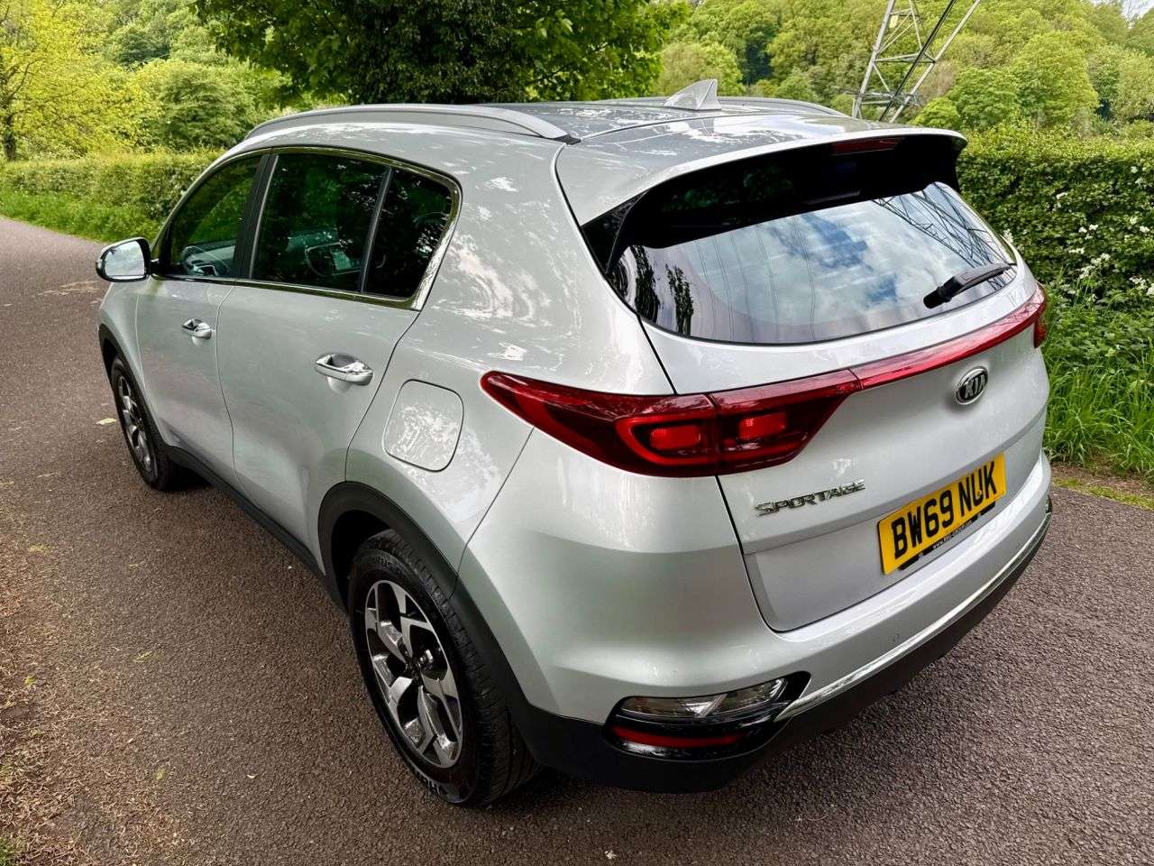 A 2020 KIA SPORTAGE 1.6 T-GDi 2 SUV 5dr Petrol Manual AWD Euro 6 (s/s) (174 bhp) + SERVICE HIST A 2020 KIA SPORTAGE 1.6 T-GDi 2 SUV 5dr Petrol Manual AWD Euro 6 (s/s) (174 bhp) + SERVICE HIST