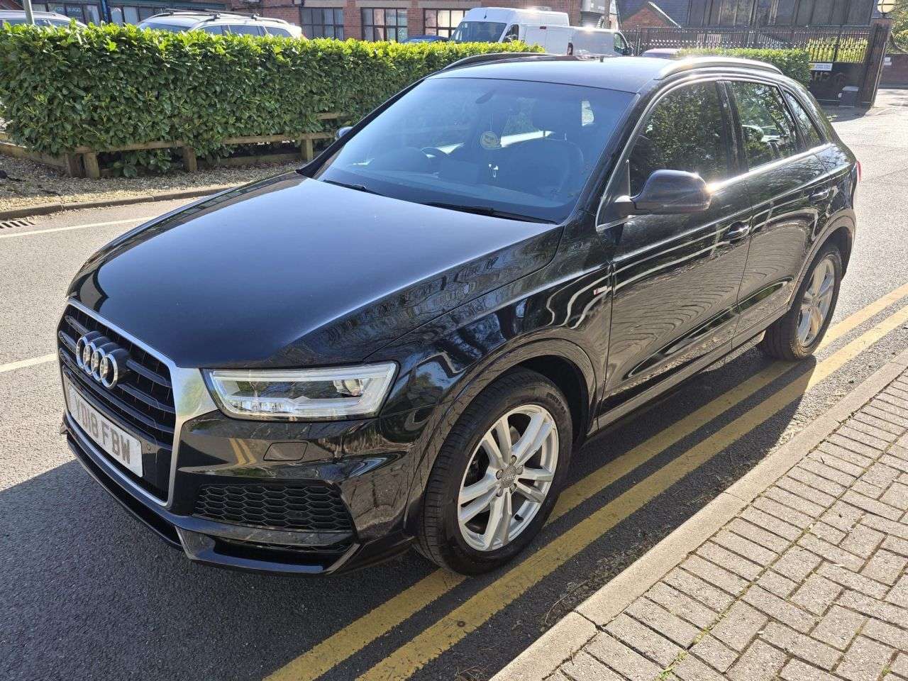 A 2018 AUDI Q3 1.4 TFSI CoD S line Edition SUV 5dr Petrol S Tronic Euro 6 (s/s) (150 ps) A 2018 AUDI Q3 1.4 TFSI CoD S line Edition SUV 5dr Petrol S Tronic Euro 6 (s/s) (150 ps)