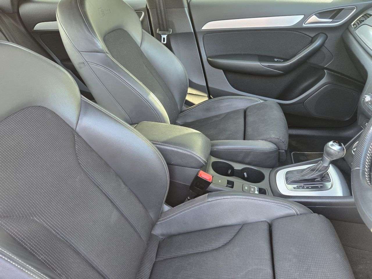 2018 AUDI Q3 2018 AUDI Q3