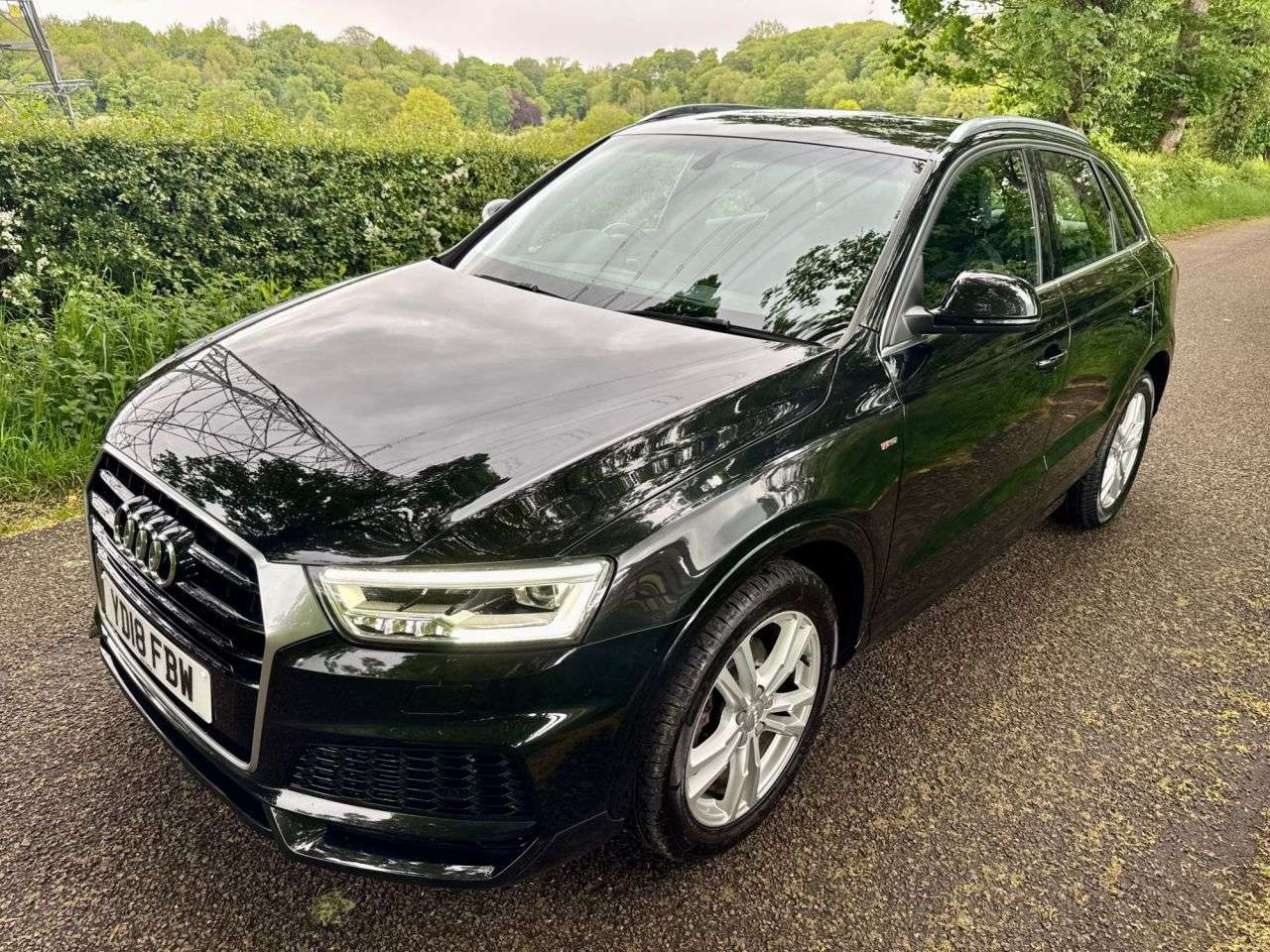 A 2018 AUDI Q3 1.4 TFSI CoD S line Edition SUV 5dr Petrol S Tronic Euro 6 (s/s) (150 ps) A 2018 AUDI Q3 1.4 TFSI CoD S line Edition SUV 5dr Petrol S Tronic Euro 6 (s/s) (150 ps)