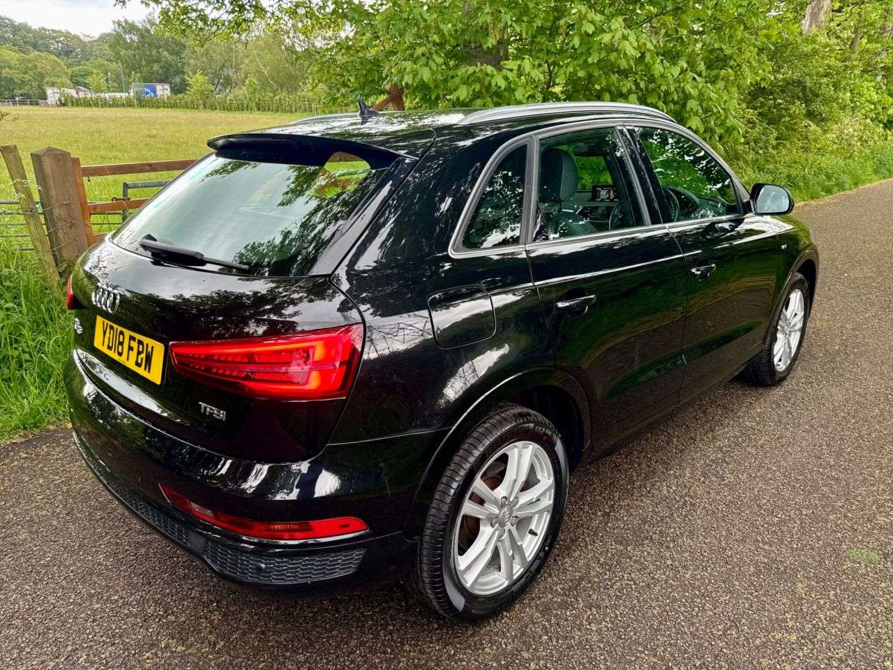 2018 AUDI Q3 2018 AUDI Q3
