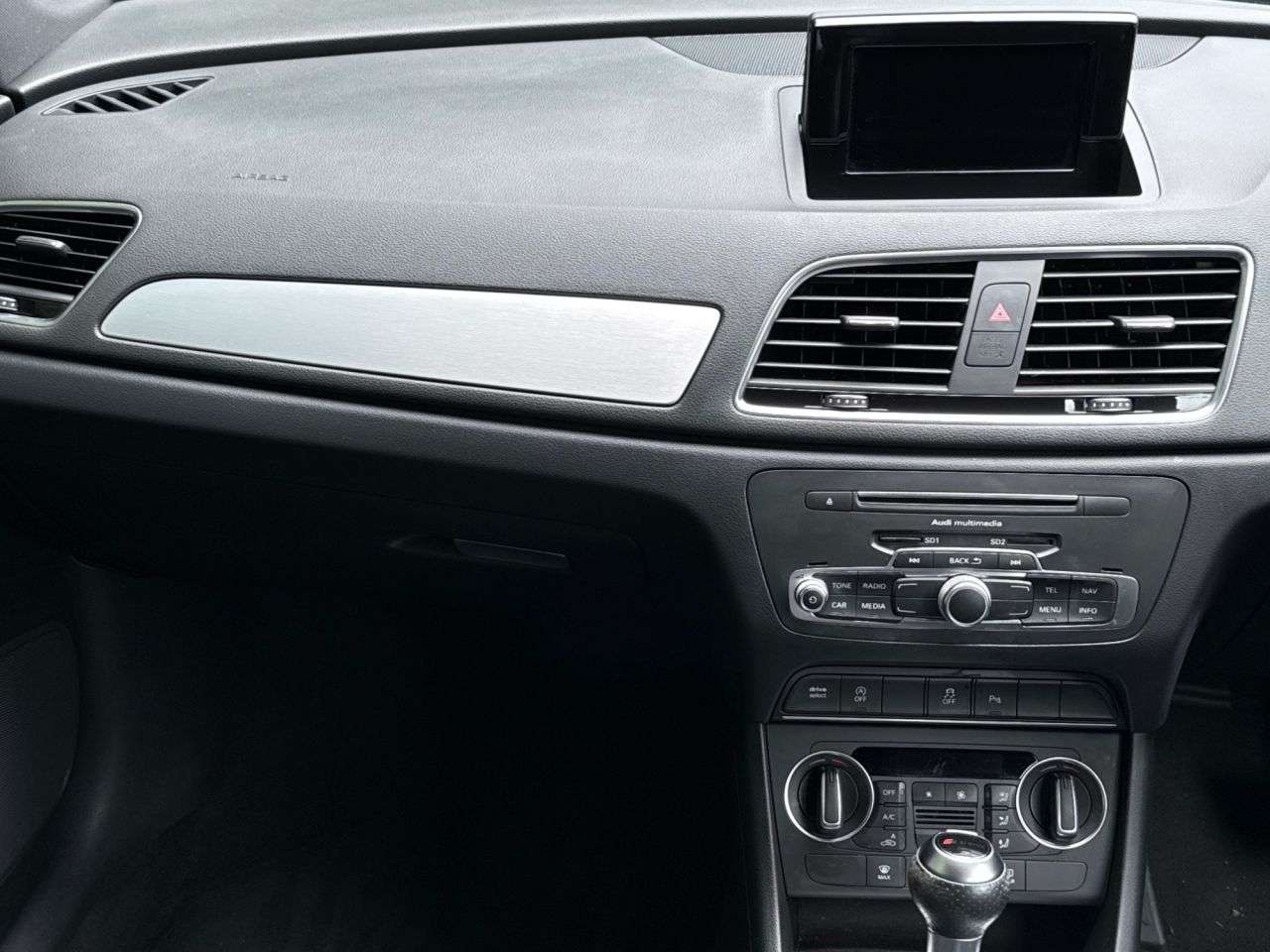 2018 AUDI Q3 2018 AUDI Q3