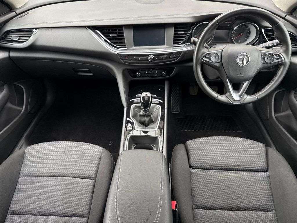 2020 VAUXHALL INSIGNIA DIESEL GRAND SPORT 2020 VAUXHALL INSIGNIA DIESEL GRAND SPORT