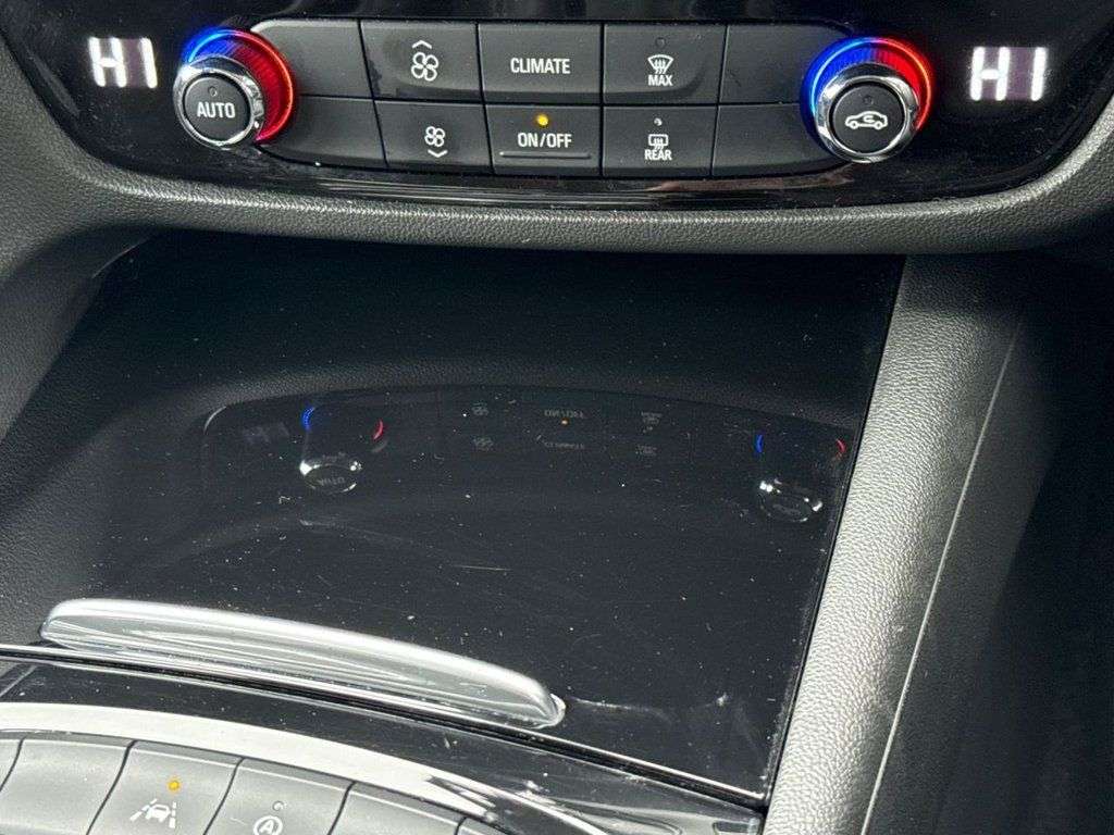 2020 VAUXHALL INSIGNIA DIESEL GRAND SPORT 2020 VAUXHALL INSIGNIA DIESEL GRAND SPORT