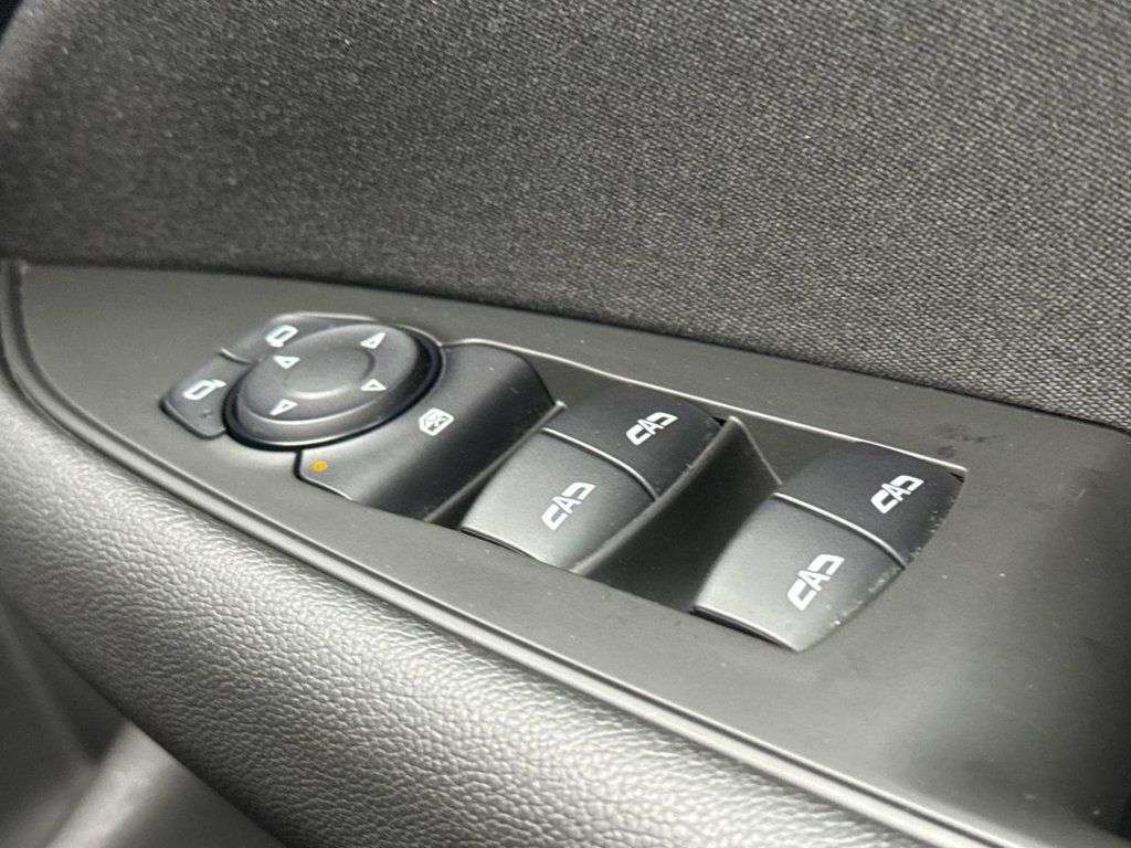 2020 VAUXHALL INSIGNIA DIESEL GRAND SPORT 2020 VAUXHALL INSIGNIA DIESEL GRAND SPORT