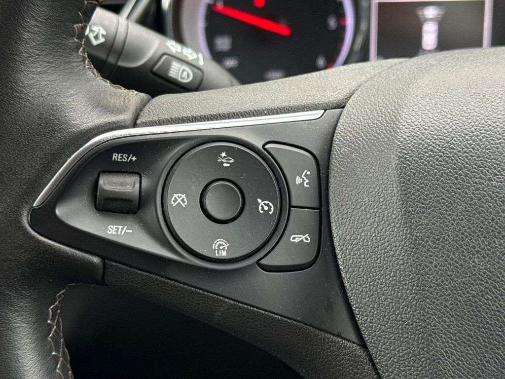 2020 VAUXHALL INSIGNIA DIESEL GRAND SPORT 2020 VAUXHALL INSIGNIA DIESEL GRAND SPORT