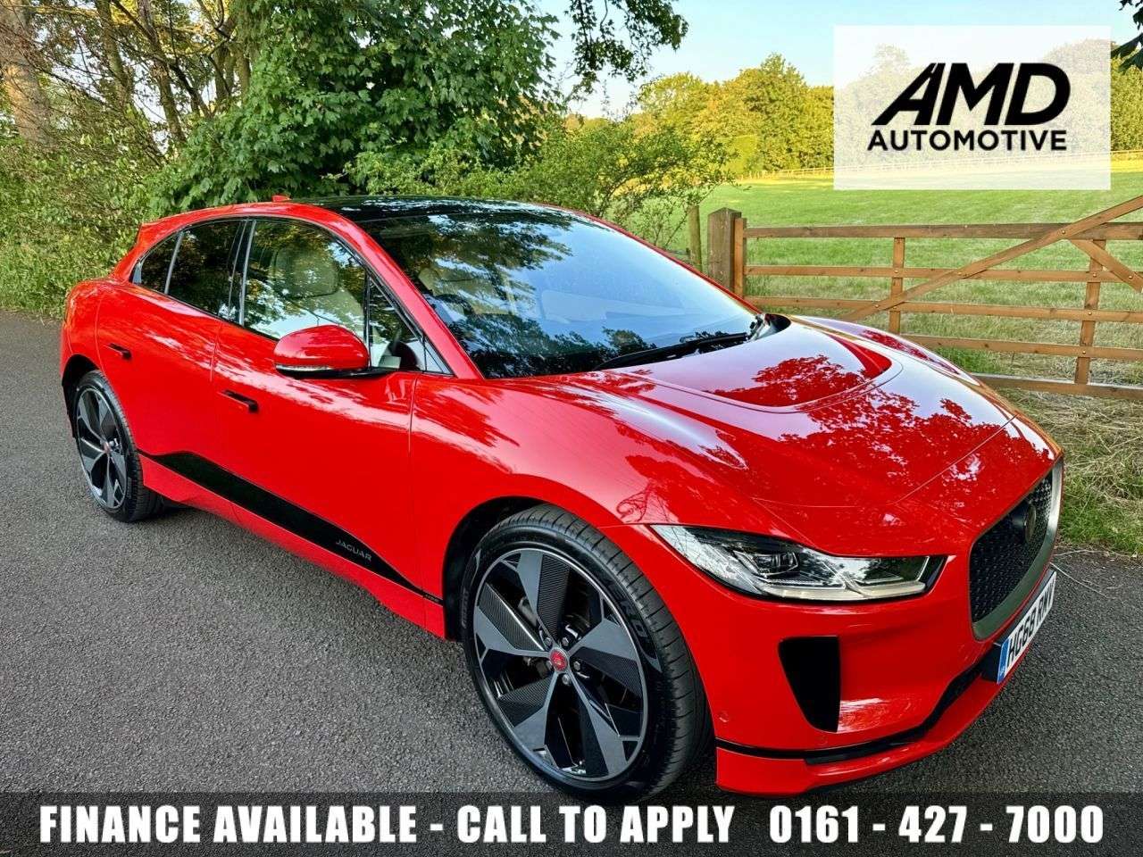 A 2018 JAGUAR I-PACE 400 90kWh First Edition SUV 5dr Electric Automatic 4WD (400 ps) + SERVICE H A 2018 JAGUAR I-PACE 400 90kWh First Edition SUV 5dr Electric Automatic 4WD (400 ps) + SERVICE H