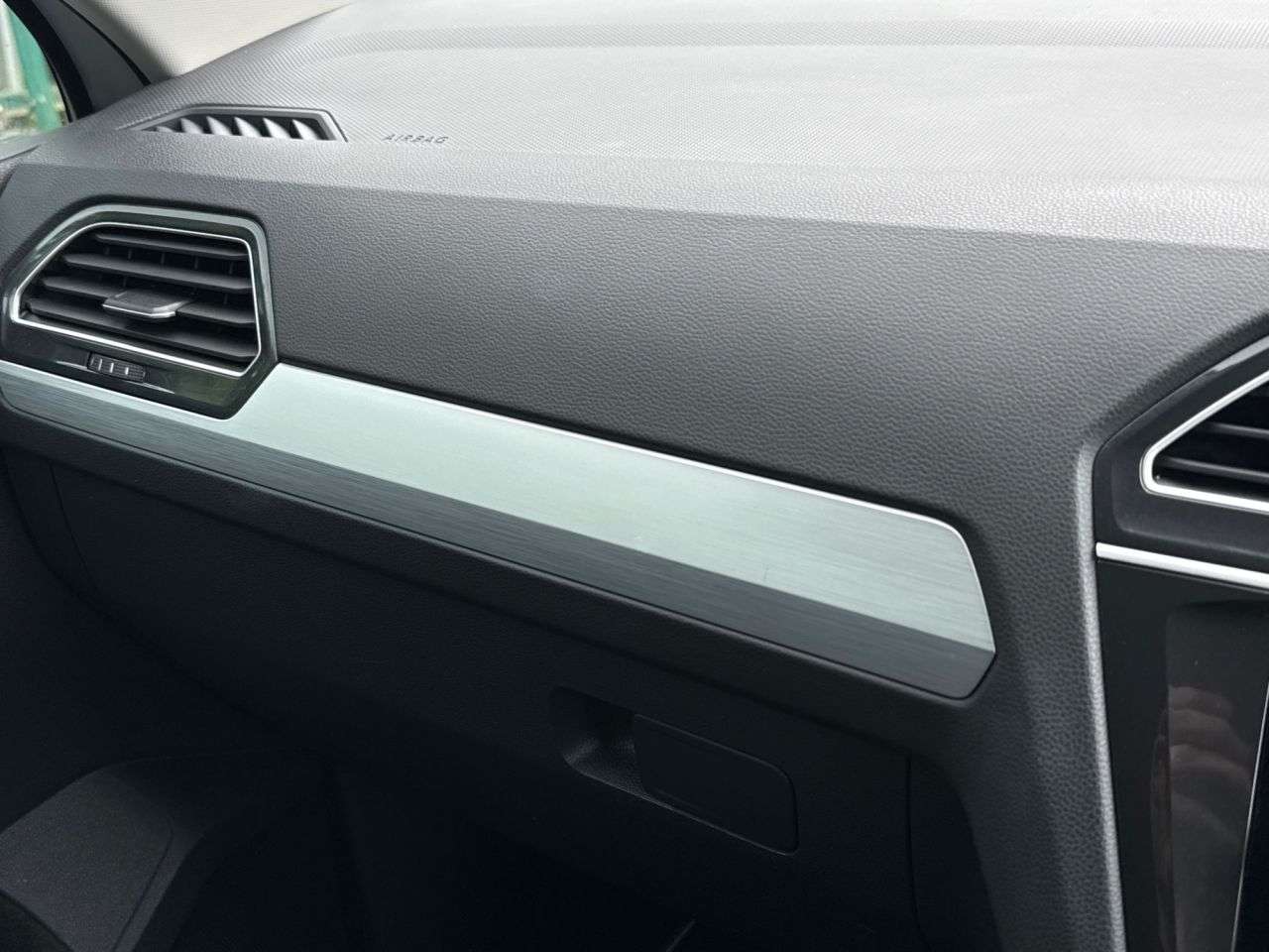2019 VOLKSWAGEN TIGUAN 2019 VOLKSWAGEN TIGUAN