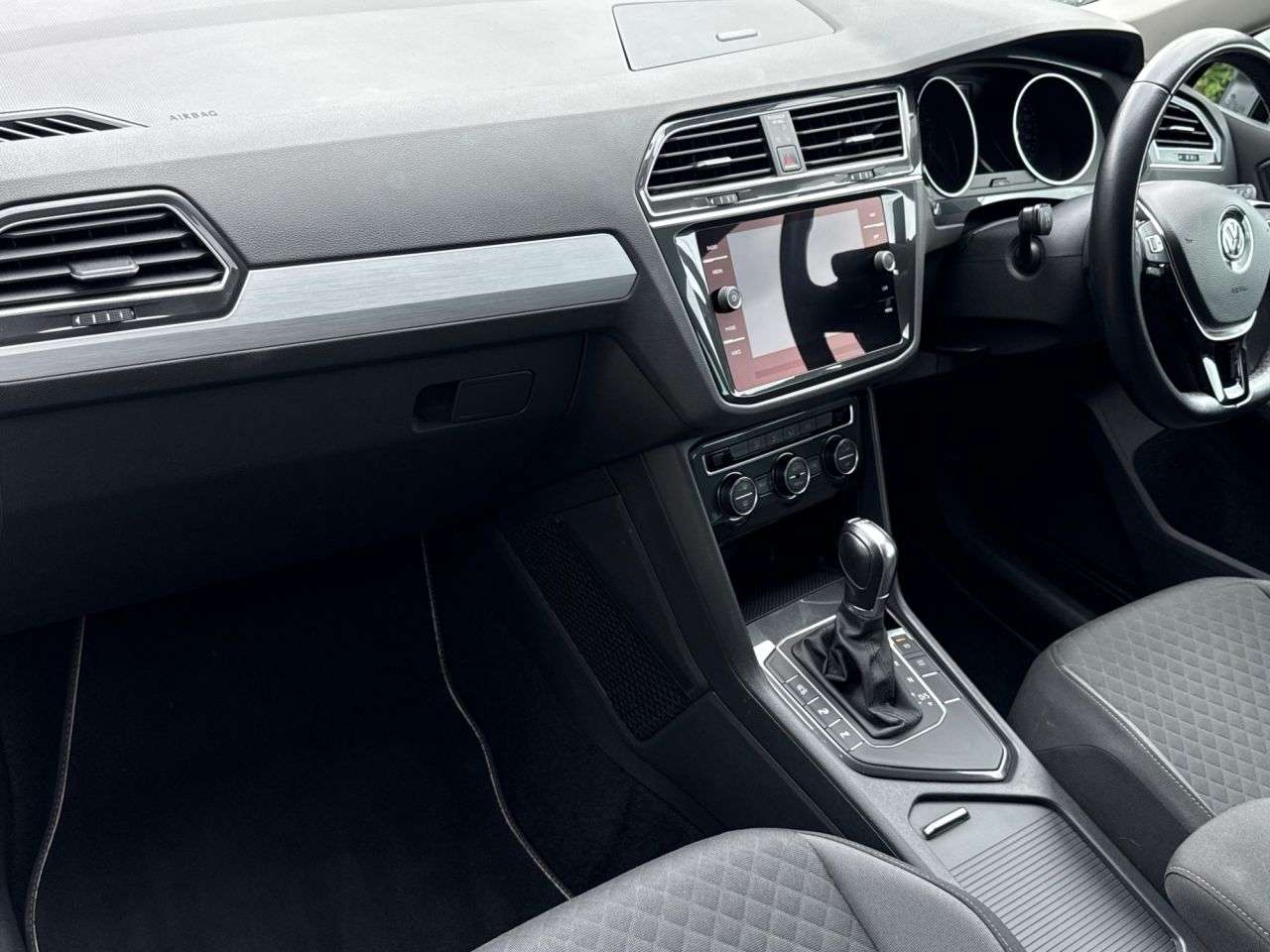 2019 VOLKSWAGEN TIGUAN 2019 VOLKSWAGEN TIGUAN