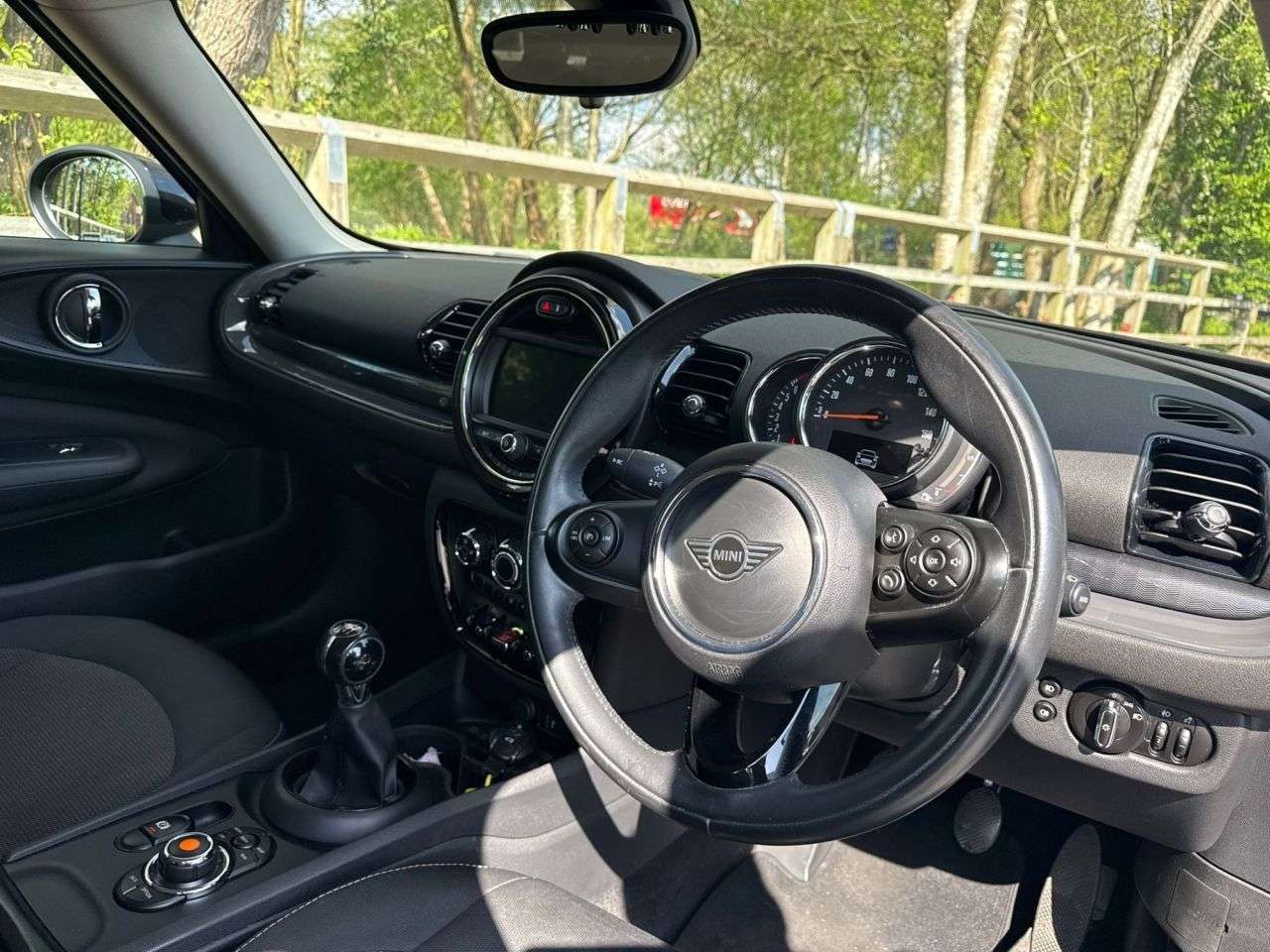 2019 MINI CLUBMAN 2019 MINI CLUBMAN