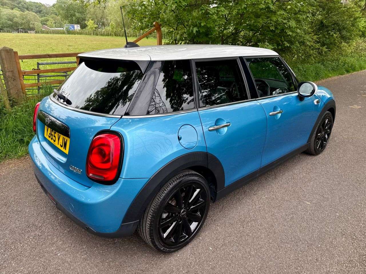 2015 MINI HATCH 2015 MINI HATCH