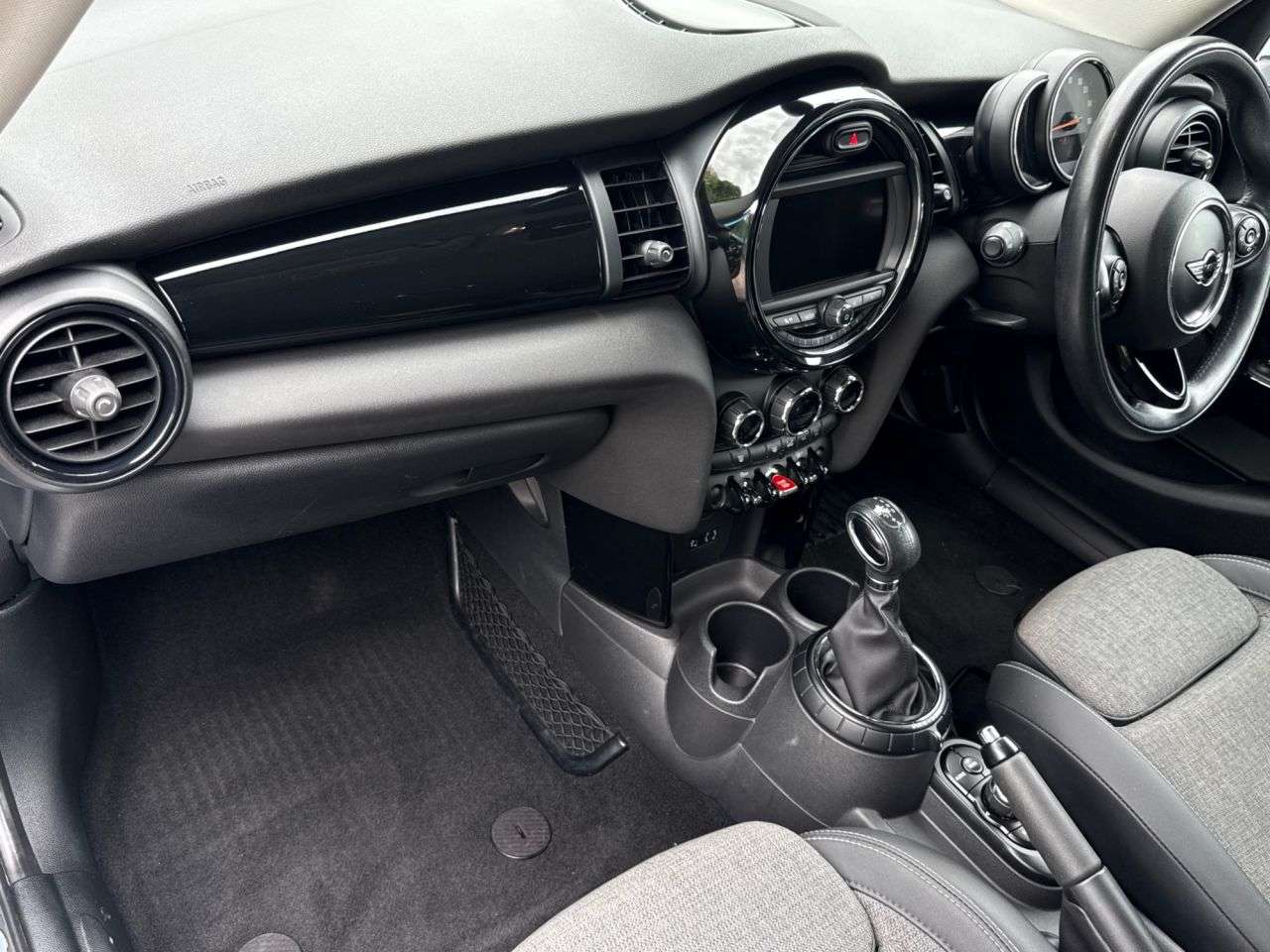 2015 MINI HATCH 2015 MINI HATCH