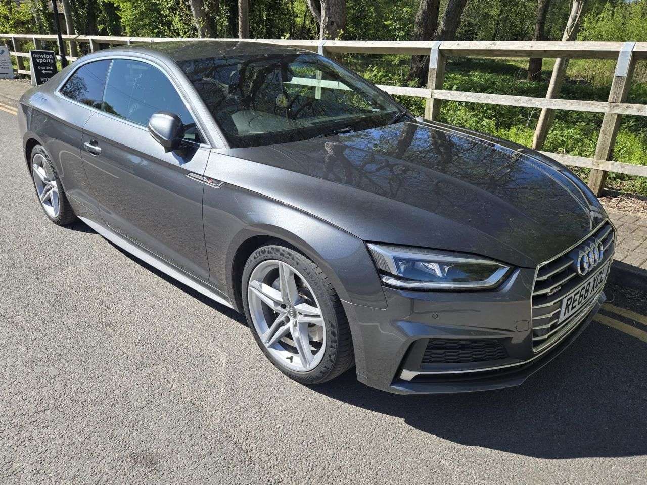 A 2018 AUDI A5 2.0 TDI 40 S line Coupe 2dr Diesel S Tronic quattro Euro 6 (s/s) (190 ps) A 2018 AUDI A5 2.0 TDI 40 S line Coupe 2dr Diesel S Tronic quattro Euro 6 (s/s) (190 ps)