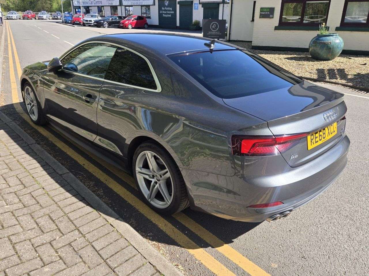 A 2018 AUDI A5 2.0 TDI 40 S line Coupe 2dr Diesel S Tronic quattro Euro 6 (s/s) (190 ps) A 2018 AUDI A5 2.0 TDI 40 S line Coupe 2dr Diesel S Tronic quattro Euro 6 (s/s) (190 ps)
