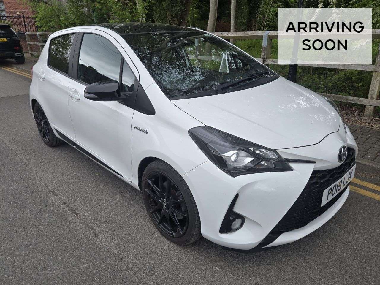 A 2019 TOYOTA YARIS 1.5 VVT-h GR SPORT Hatchback 5dr Petrol Hybrid E-CVT Euro 6 (s/s) (100 ps) A 2019 TOYOTA YARIS 1.5 VVT-h GR SPORT Hatchback 5dr Petrol Hybrid E-CVT Euro 6 (s/s) (100 ps)