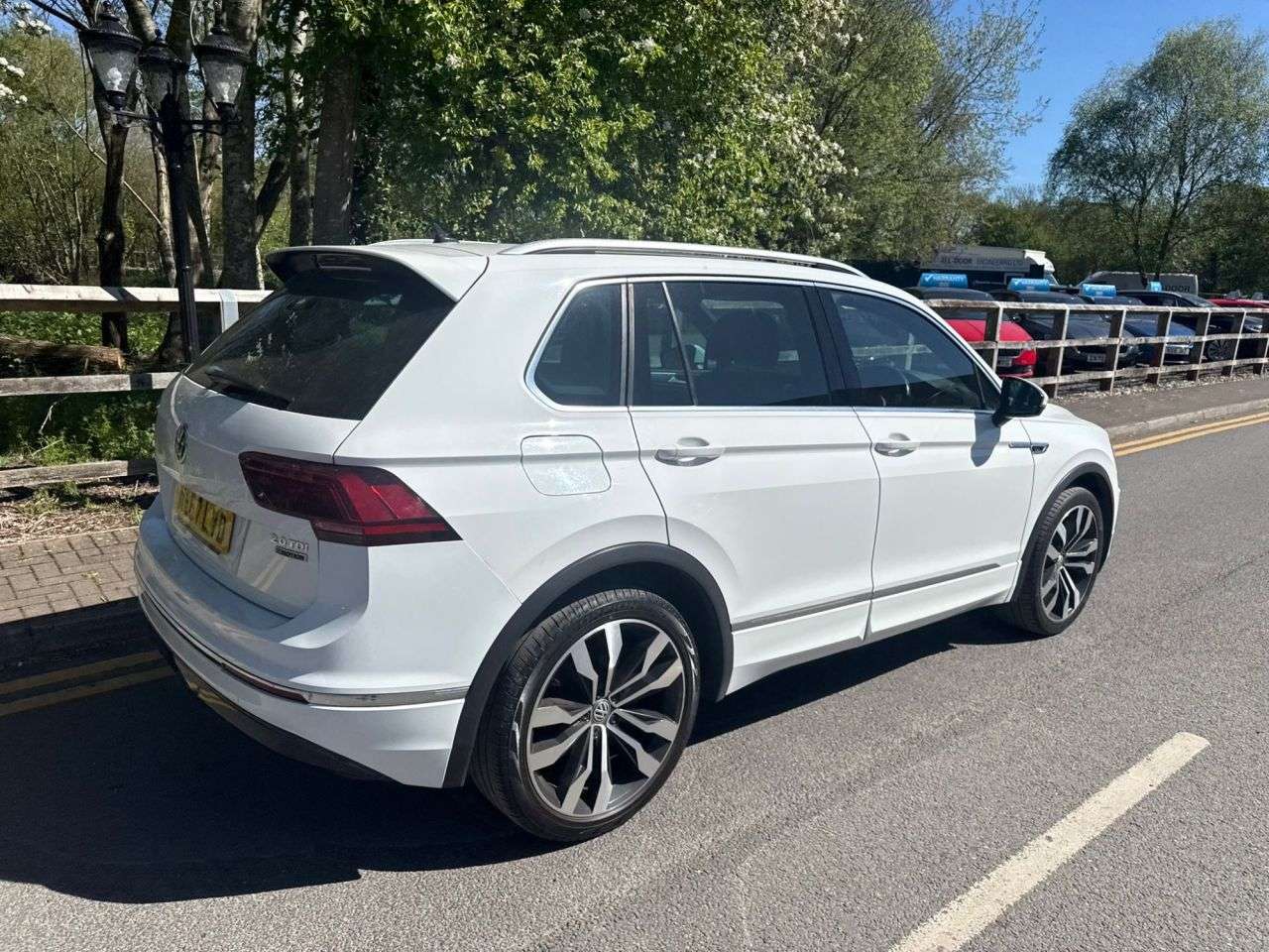 2017 VOLKSWAGEN TIGUAN 2017 VOLKSWAGEN TIGUAN