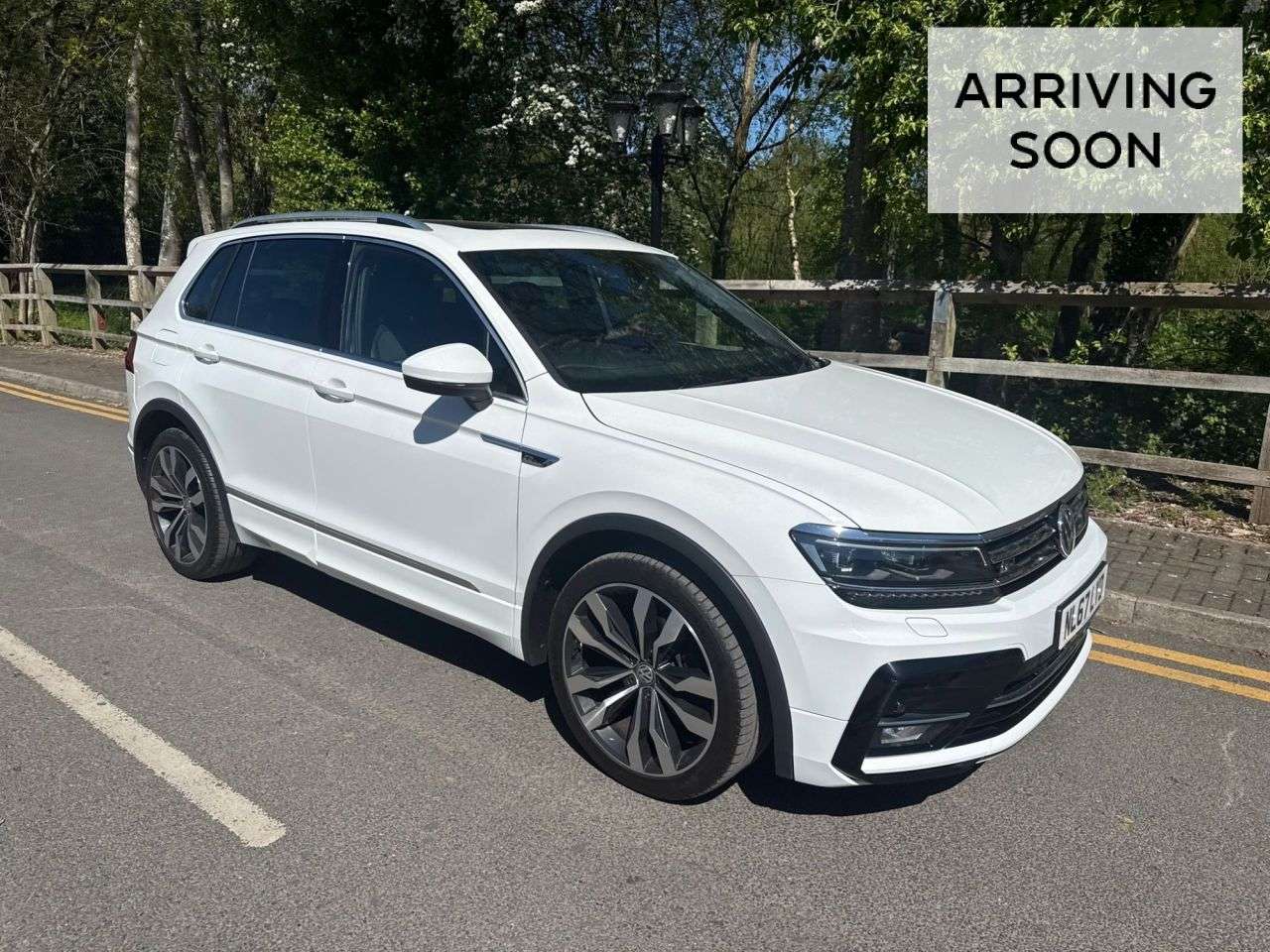 A 2017 VOLKSWAGEN TIGUAN 2.0 TDI R-Line SUV 5dr Diesel Manual 4Motion Euro 6 (s/s) (150 ps) A 2017 VOLKSWAGEN TIGUAN 2.0 TDI R-Line SUV 5dr Diesel Manual 4Motion Euro 6 (s/s) (150 ps)