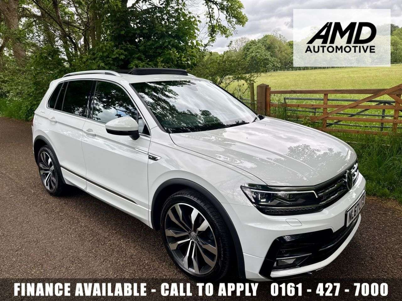 A 2017 VOLKSWAGEN TIGUAN 2.0 TDI R-Line SUV 5dr Diesel Manual 4Motion Euro 6 (s/s) (150 ps) + SERVIC A 2017 VOLKSWAGEN TIGUAN 2.0 TDI R-Line SUV 5dr Diesel Manual 4Motion Euro 6 (s/s) (150 ps) + SERVIC