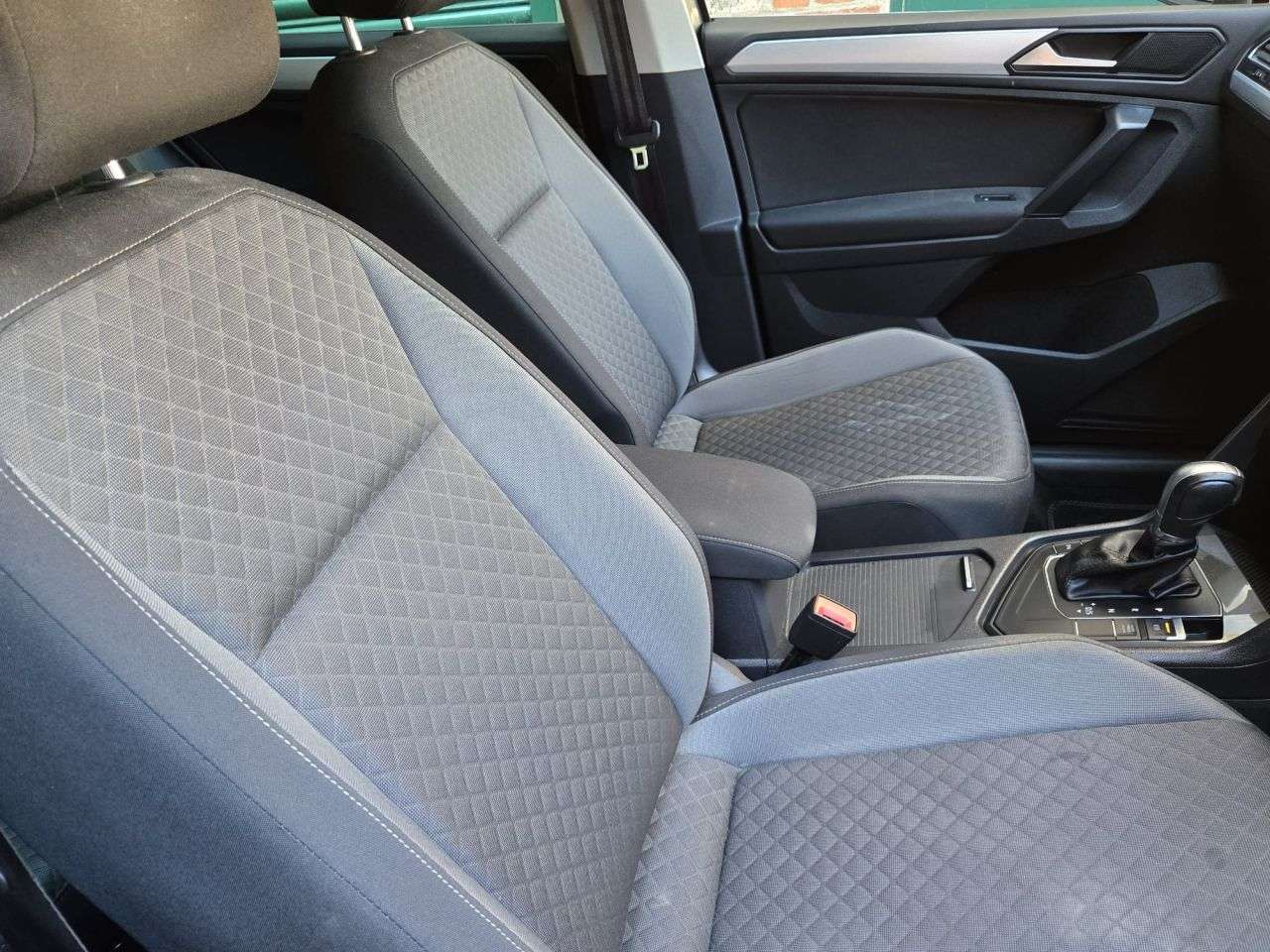 2018 VOLKSWAGEN TIGUAN 2018 VOLKSWAGEN TIGUAN