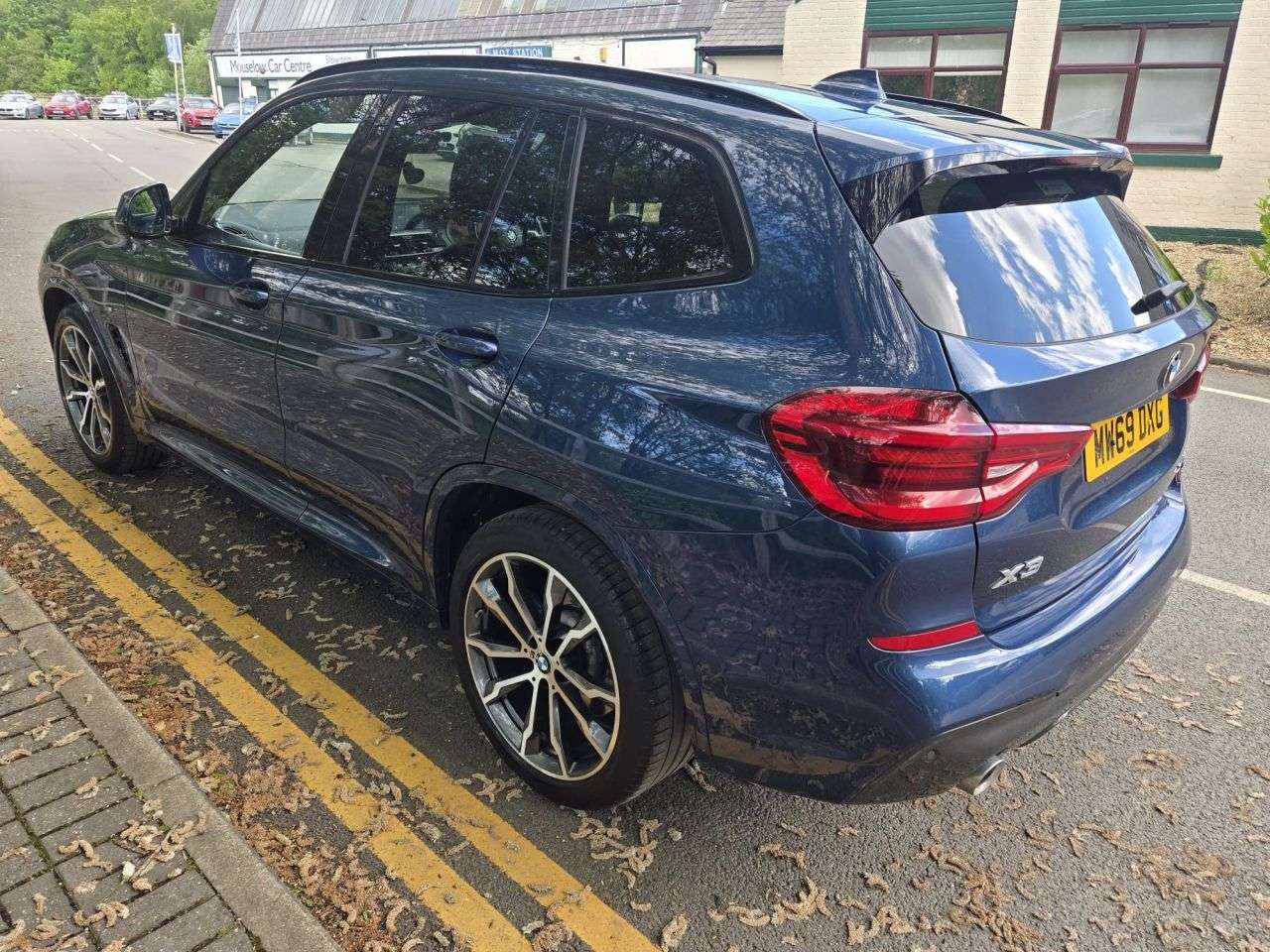 A 2019 BMW X3 2.0 20d M Sport SUV 5dr Diesel Automatic xDrive Euro 6 (s/s) (190 ps) A 2019 BMW X3 2.0 20d M Sport SUV 5dr Diesel Automatic xDrive Euro 6 (s/s) (190 ps)