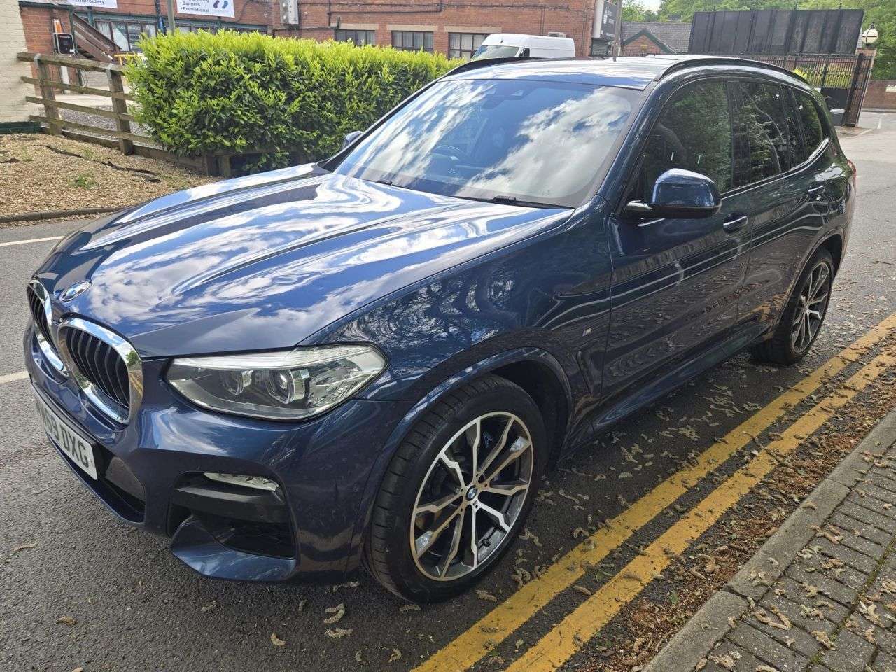 A 2019 BMW X3 2.0 20d M Sport SUV 5dr Diesel Automatic xDrive Euro 6 (s/s) (190 ps) A 2019 BMW X3 2.0 20d M Sport SUV 5dr Diesel Automatic xDrive Euro 6 (s/s) (190 ps)