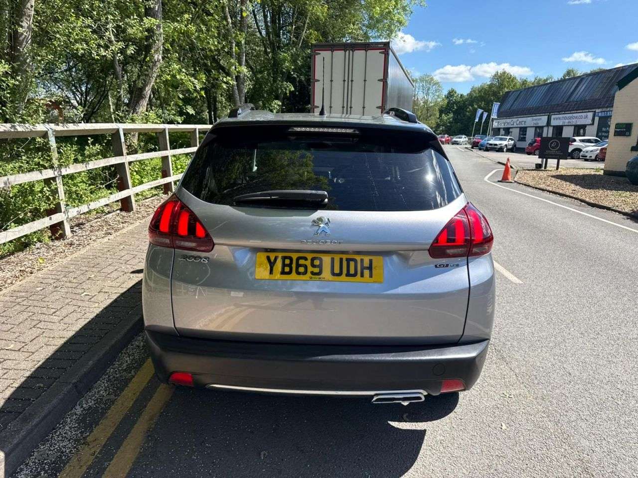 2019 PEUGEOT 2008 2019 PEUGEOT 2008