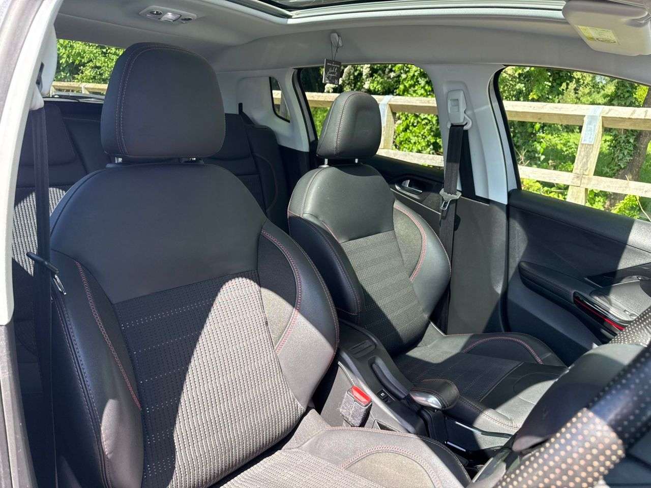 2019 PEUGEOT 2008 2019 PEUGEOT 2008