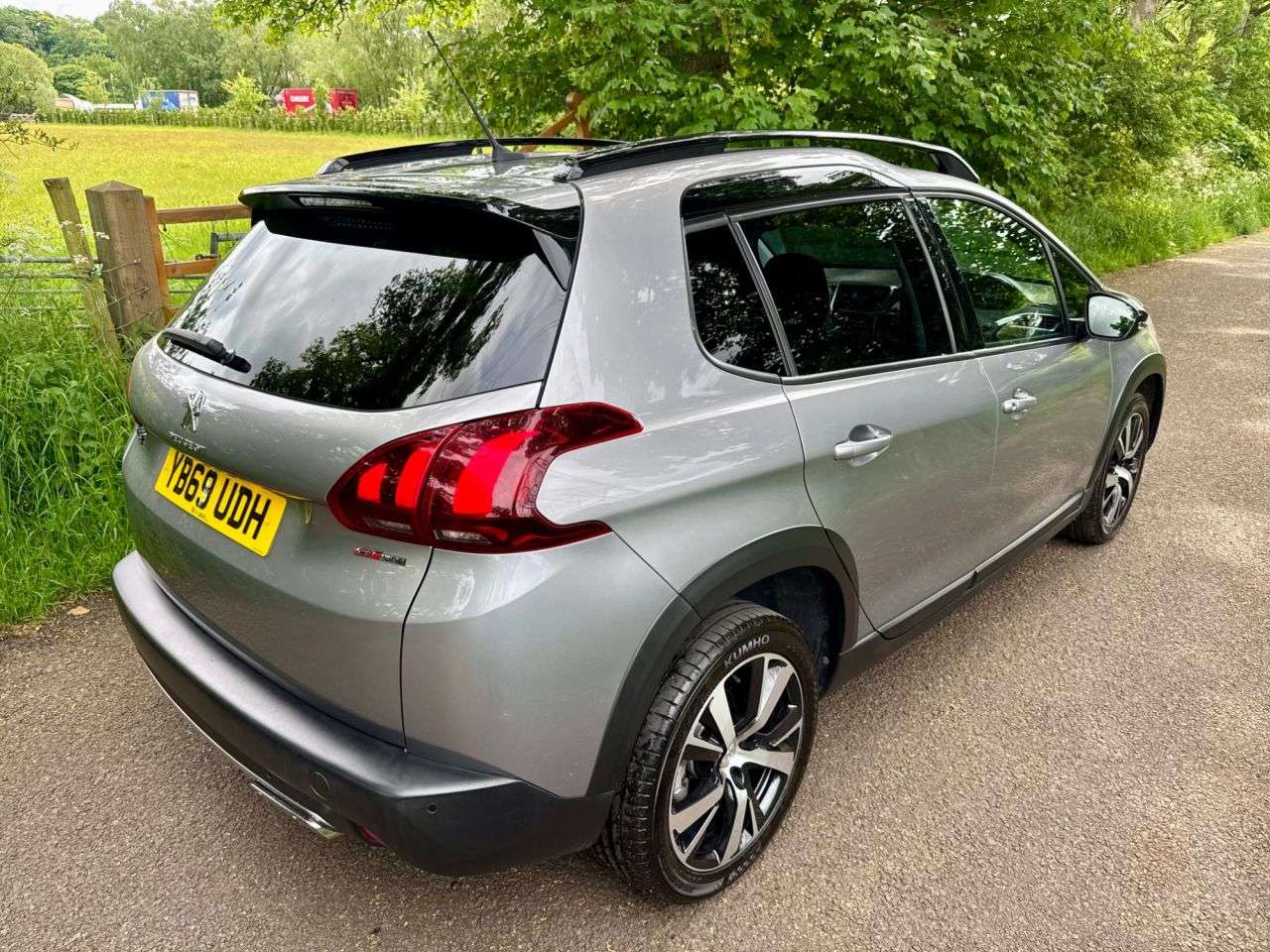 2019 PEUGEOT 2008 2019 PEUGEOT 2008