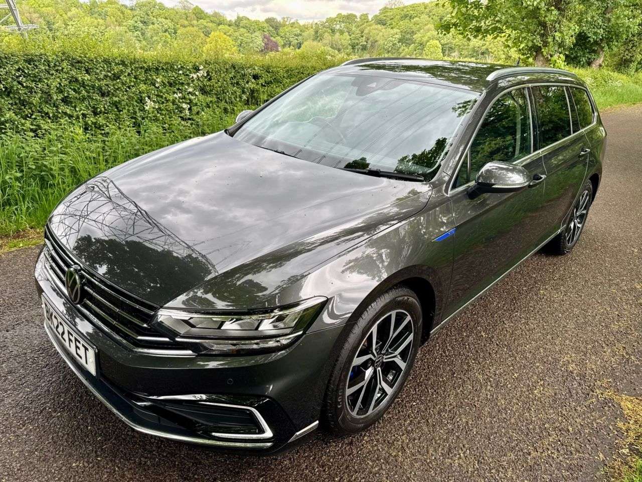A 2022 VOLKSWAGEN PASSAT 1.4 TSI 13kWh GTE Estate 5dr Petrol Plug-in Hybrid DSG Euro 6 (s/s) (218 ps A 2022 VOLKSWAGEN PASSAT 1.4 TSI 13kWh GTE Estate 5dr Petrol Plug-in Hybrid DSG Euro 6 (s/s) (218 ps