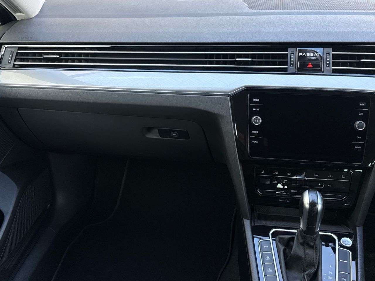 2022 VOLKSWAGEN PASSAT 2022 VOLKSWAGEN PASSAT