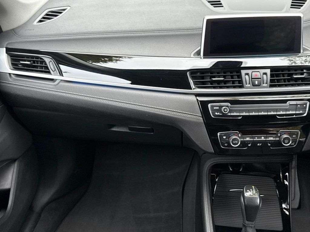 2021 BMW X1 2021 BMW X1