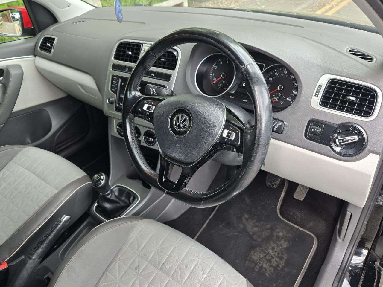 2017 VOLKSWAGEN POLO 2017 VOLKSWAGEN POLO