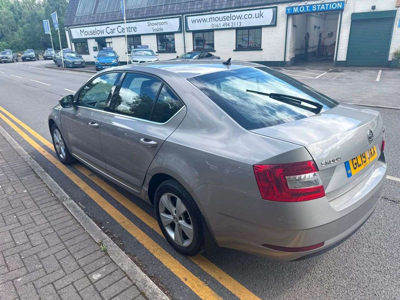 A 2019 SKODA OCTAVIA 1.0 TSI GPF SE Technology Hatchback 5dr Petrol Manual Euro 6 (s/s) (115 ps) A 2019 SKODA OCTAVIA 1.0 TSI GPF SE Technology Hatchback 5dr Petrol Manual Euro 6 (s/s) (115 ps)