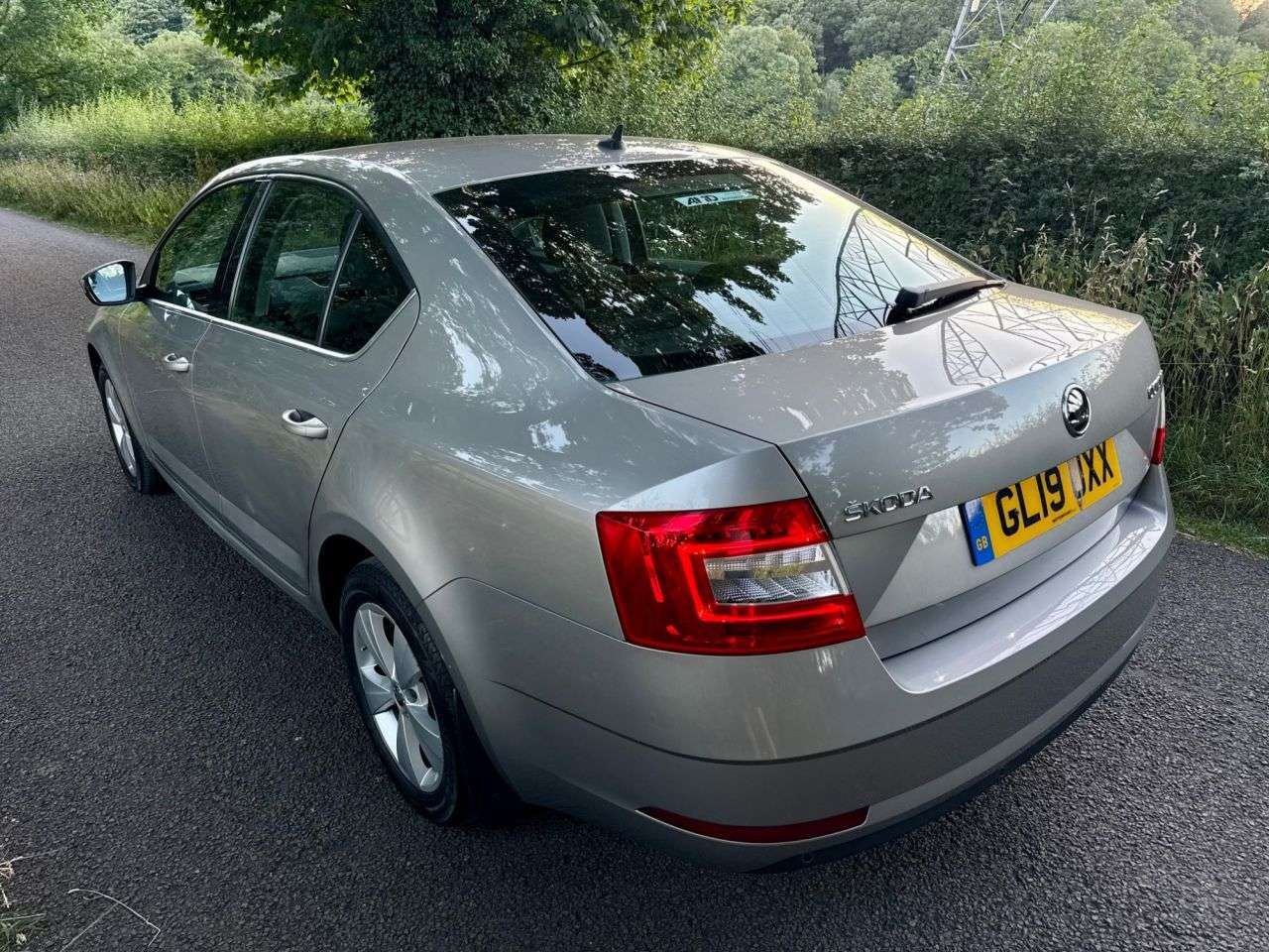 A 2019 SKODA OCTAVIA 1.0 TSI GPF SE Technology Hatchback 5dr Petrol Manual Euro 6 (s/s) (115 ps) A 2019 SKODA OCTAVIA 1.0 TSI GPF SE Technology Hatchback 5dr Petrol Manual Euro 6 (s/s) (115 ps)