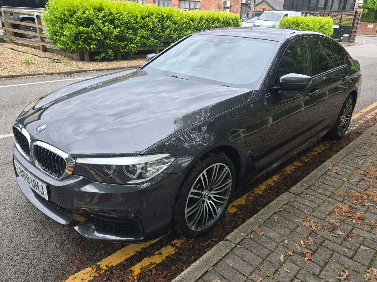 A 2019 BMW 5 SERIES 2.0 530e 9.2kWh M Sport Saloon 4dr Petrol Plug-in Hybrid Automatic Euro 6 ( A 2019 BMW 5 SERIES 2.0 530e 9.2kWh M Sport Saloon 4dr Petrol Plug-in Hybrid Automatic Euro 6 (